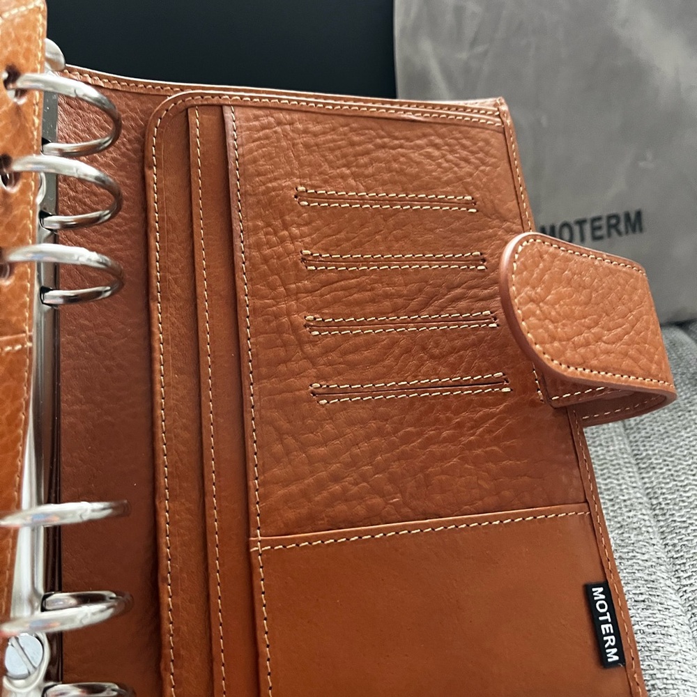 MOTERM Luxe 2.0 Personal size 6 Rings Planner - Picture 5 of 6